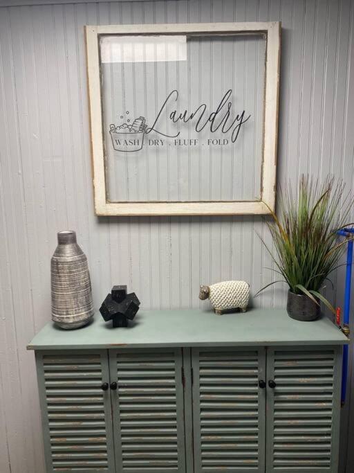 Vila Caddy Corner Has A Hot Tub Just Outside Of Town French Lick Exteriér fotografie