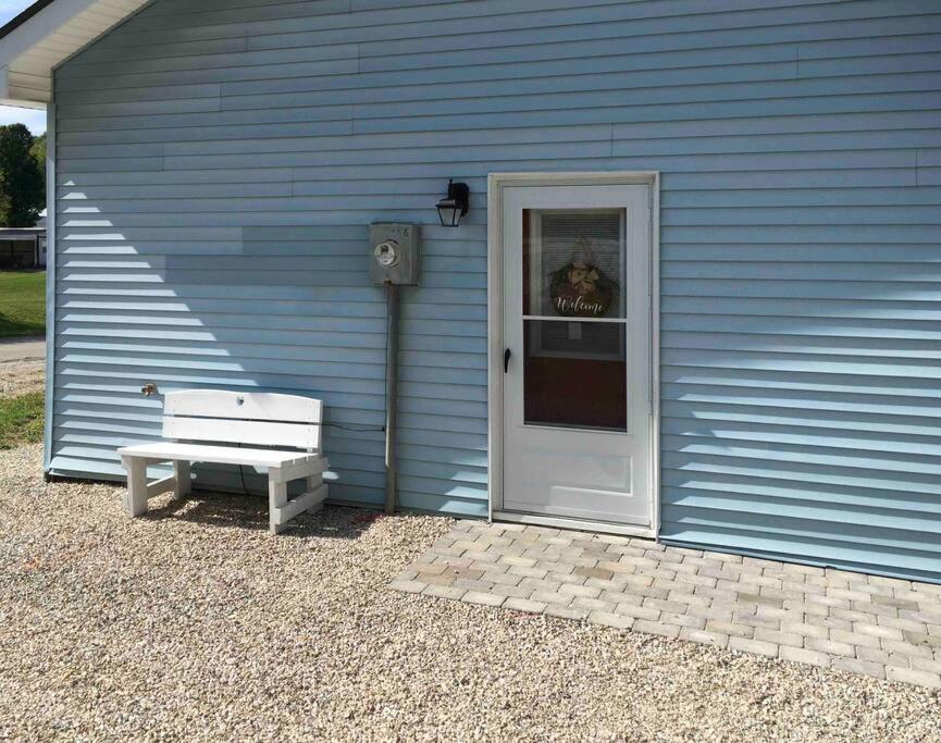 Vila Caddy Corner Has A Hot Tub Just Outside Of Town French Lick Exteriér fotografie